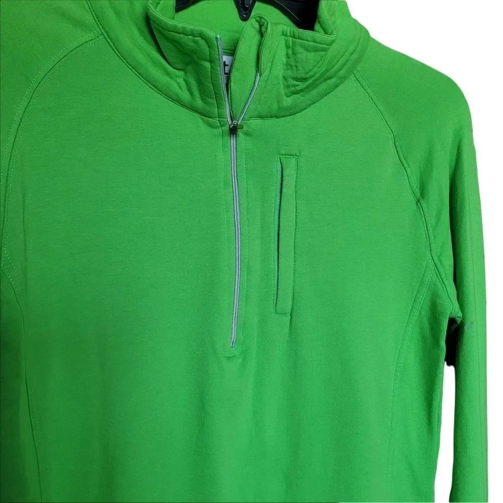 Tasc green pullover - Picture 3 of 6